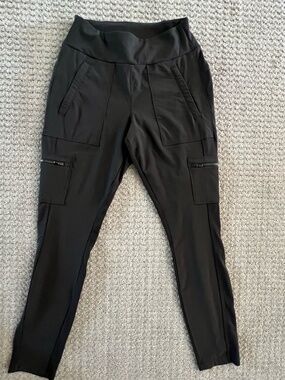 Athleta Women's 4 Gray Headlands Hybrid Cargo Tight Pants